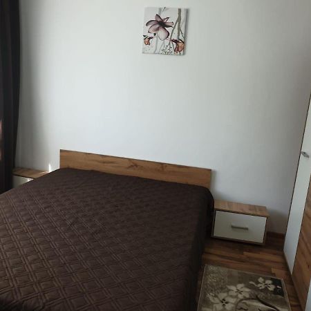 Cazare Apartament Cu 2 Camere ネホイウ エクステリア 写真