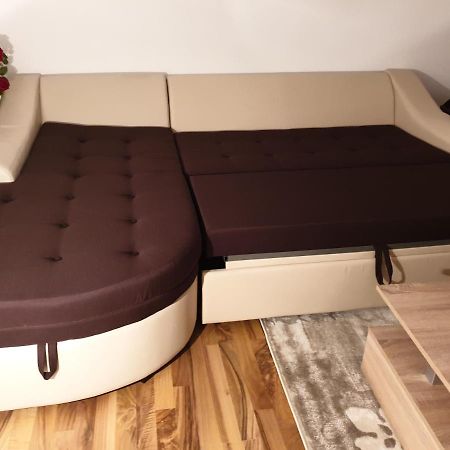 Cazare Apartament Cu 2 Camere ネホイウ エクステリア 写真