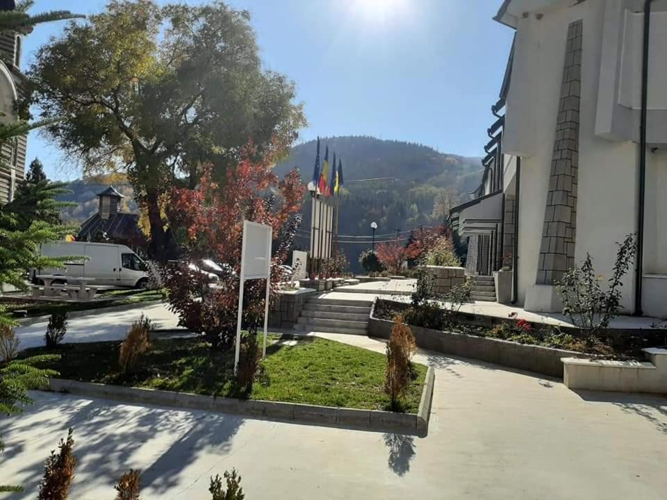 Cazare Apartament Cu 2 Camere ネホイウ エクステリア 写真